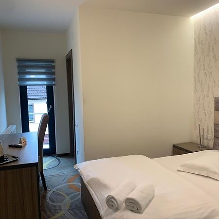 Stella Di Monte Hotel ซีบิว ภายนอก รูปภาพ