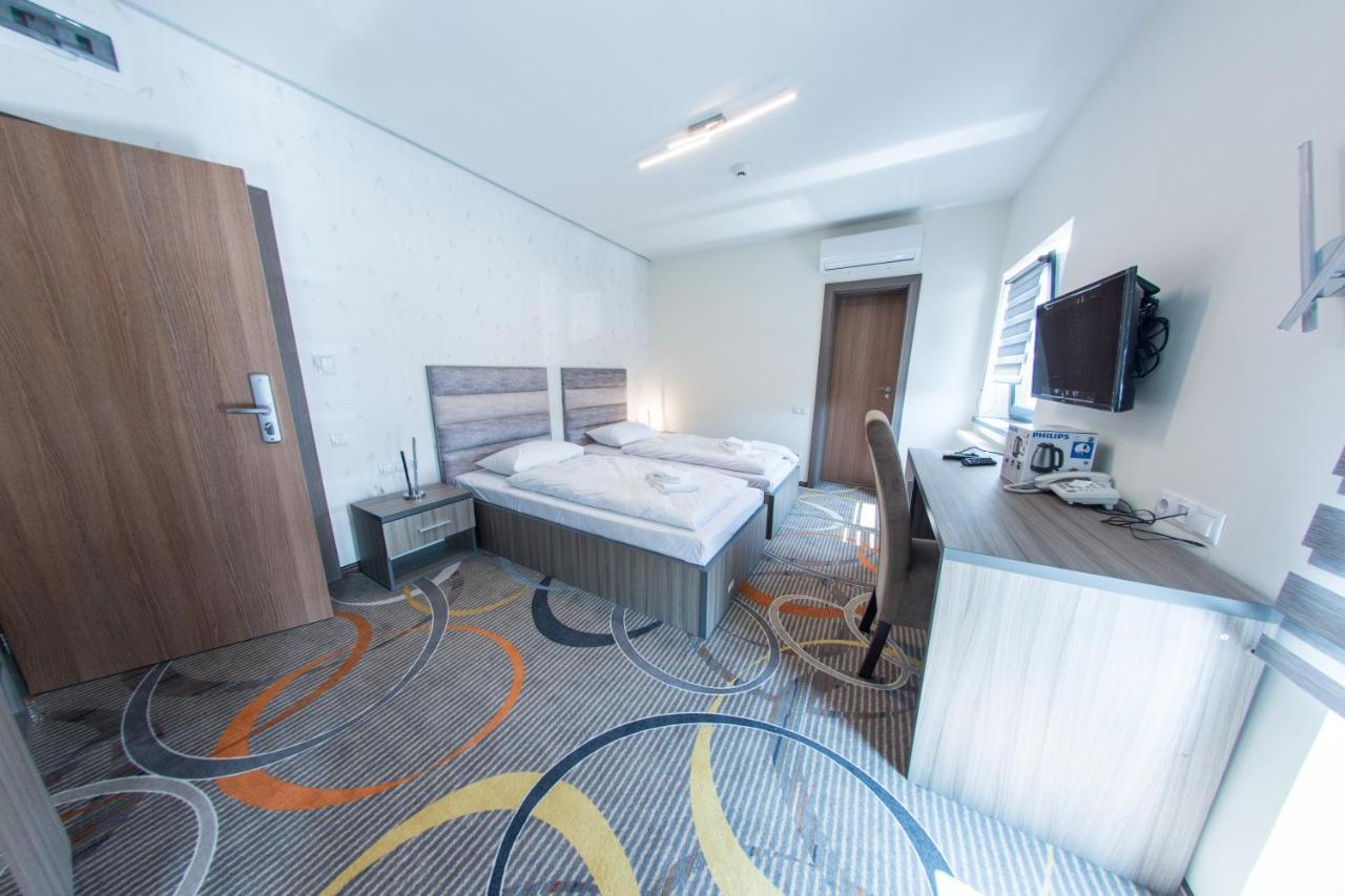 Stella Di Monte Hotel ซีบิว ภายนอก รูปภาพ