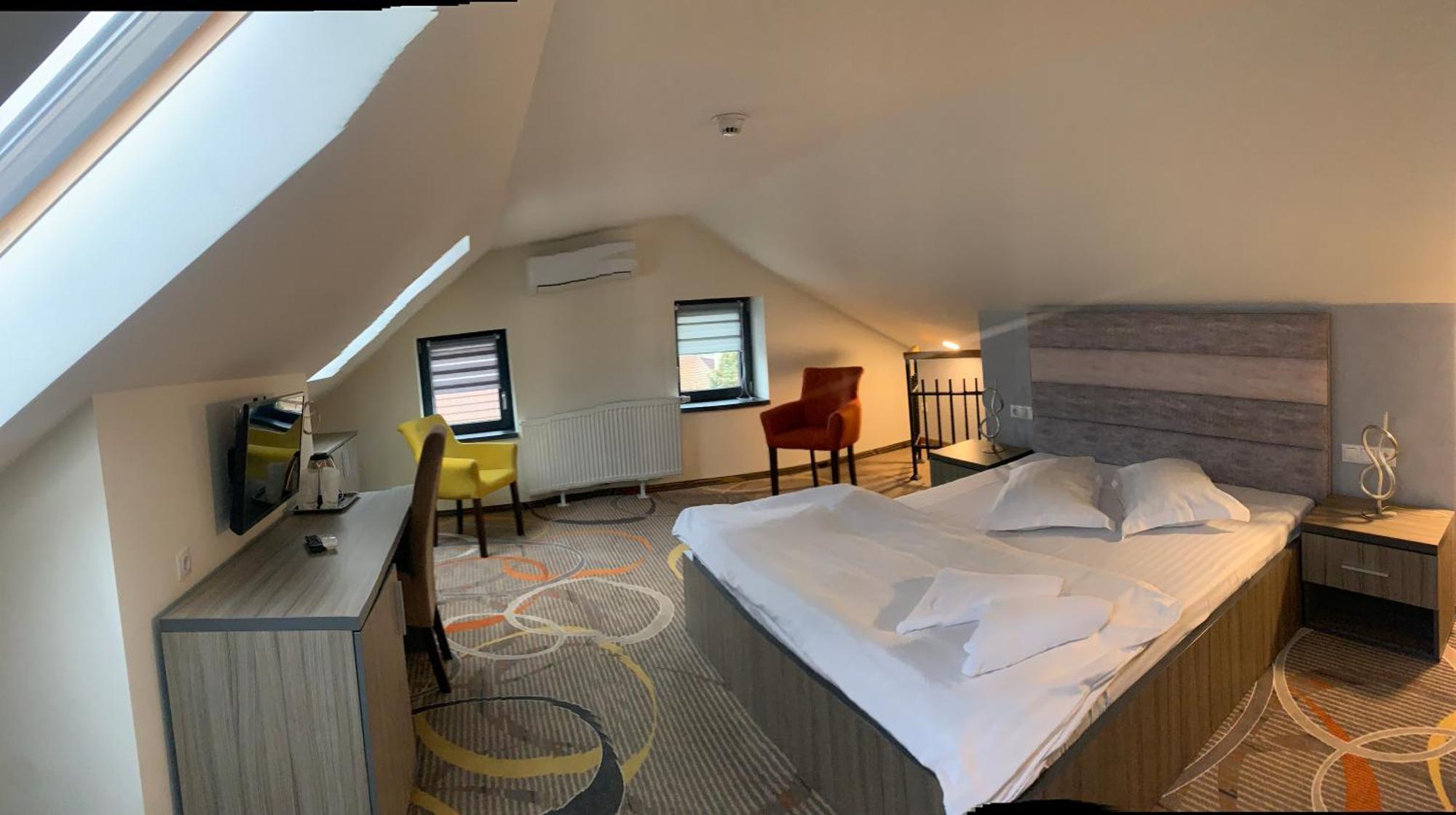 Stella Di Monte Hotel ซีบิว ภายนอก รูปภาพ