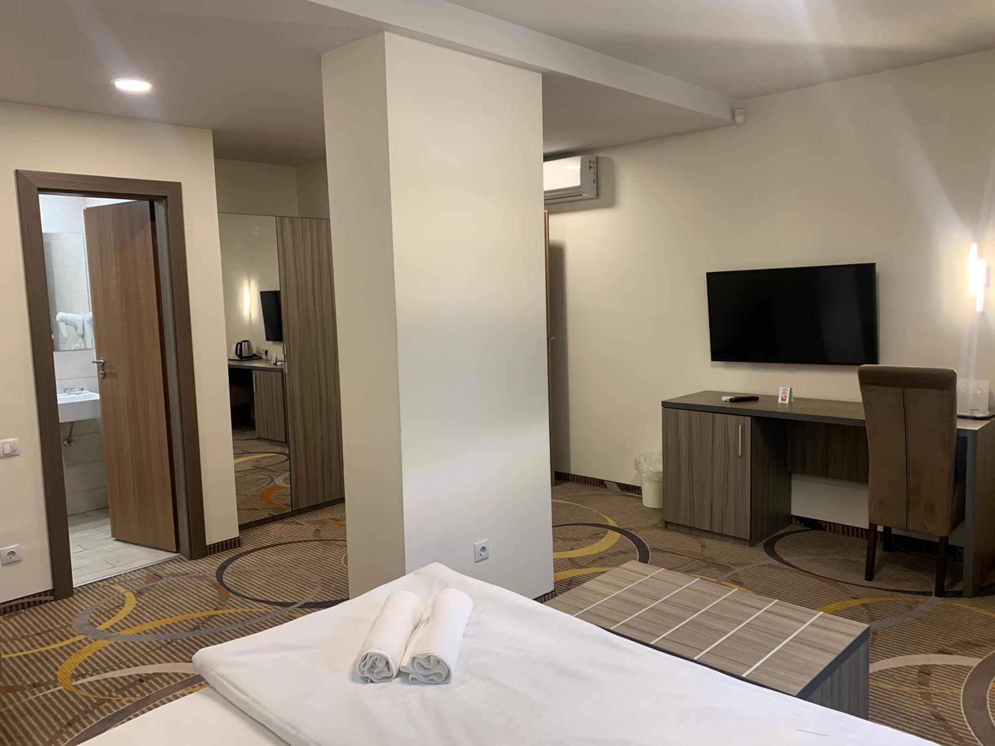 Stella Di Monte Hotel ซีบิว ภายนอก รูปภาพ